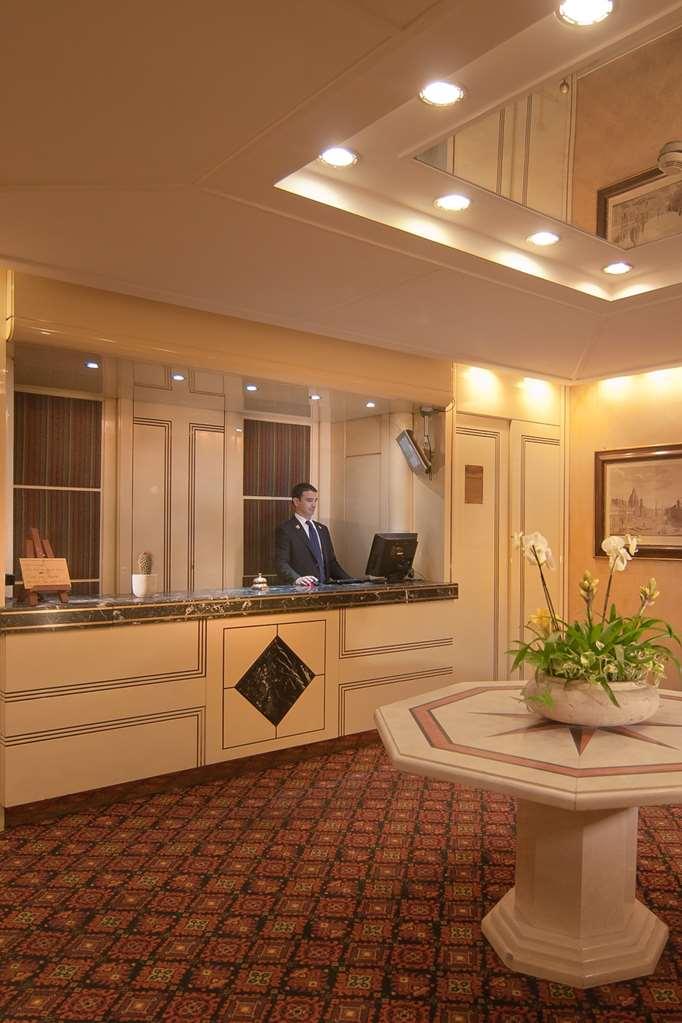 Atlante Garden Hotel Rome Dalaman gambar